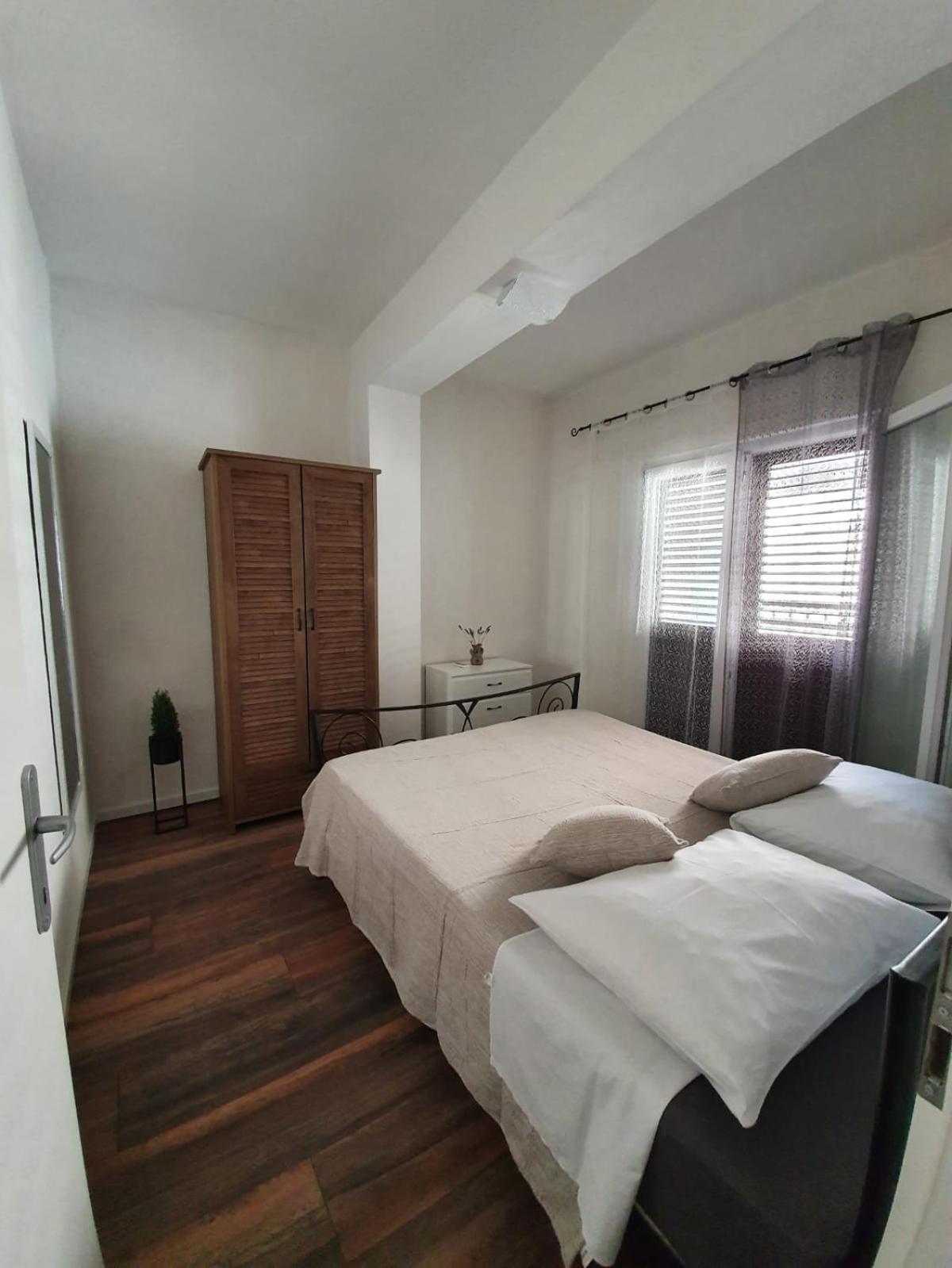 Apartments Kut Вис Номер фото